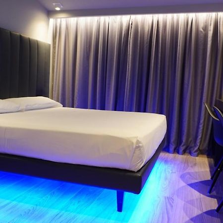 Leoni Hotel & Private Spa ชิตตา ซานตันเจโล ภายนอก รูปภาพ