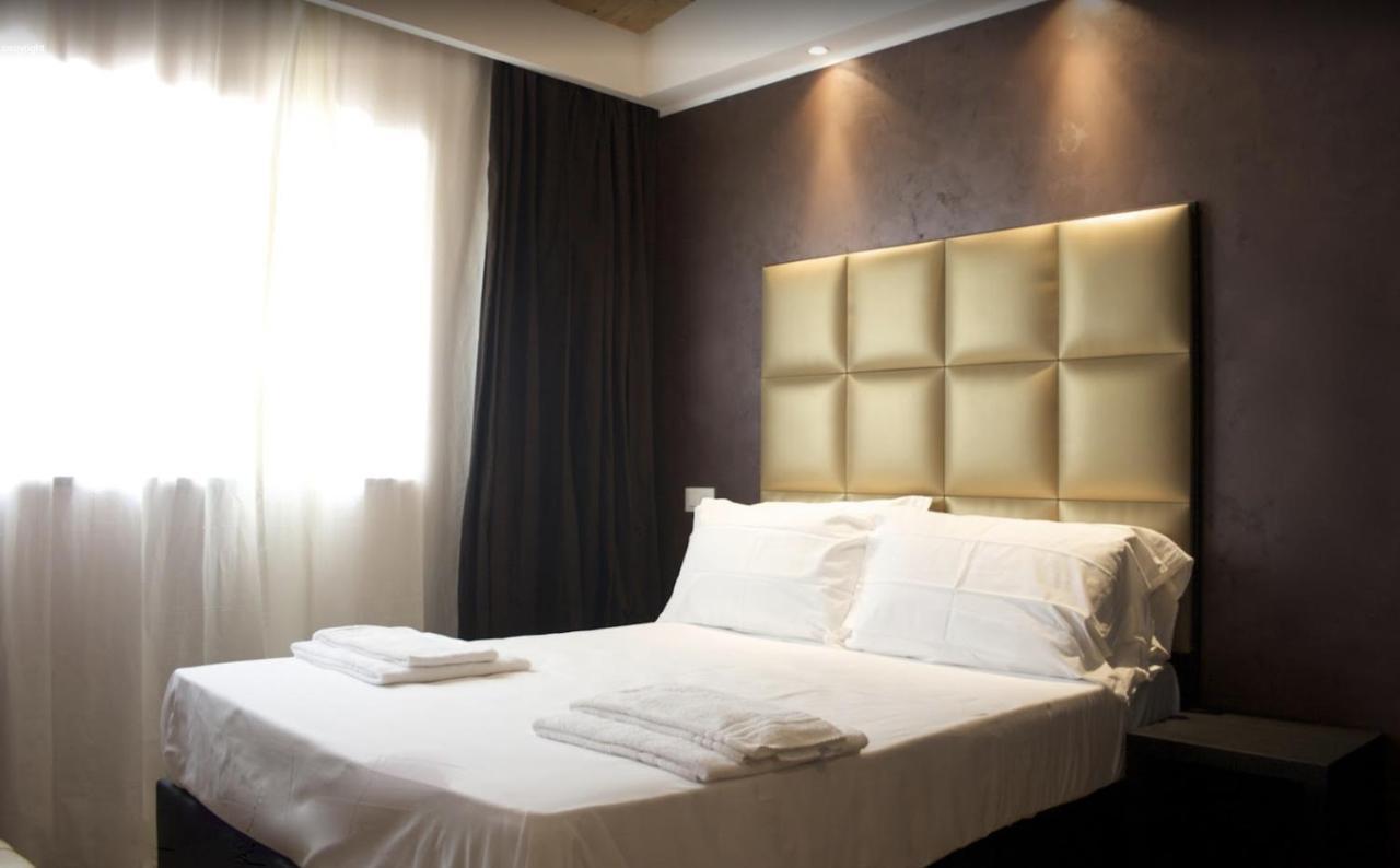 Leoni Hotel & Private Spa ชิตตา ซานตันเจโล ภายนอก รูปภาพ