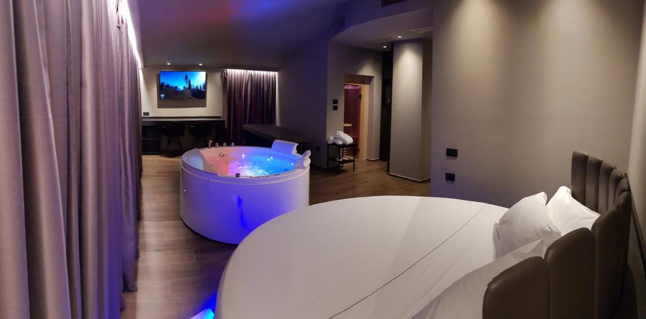 Leoni Hotel & Private Spa ชิตตา ซานตันเจโล ภายนอก รูปภาพ