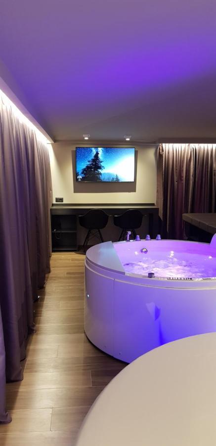 Leoni Hotel & Private Spa ชิตตา ซานตันเจโล ภายนอก รูปภาพ